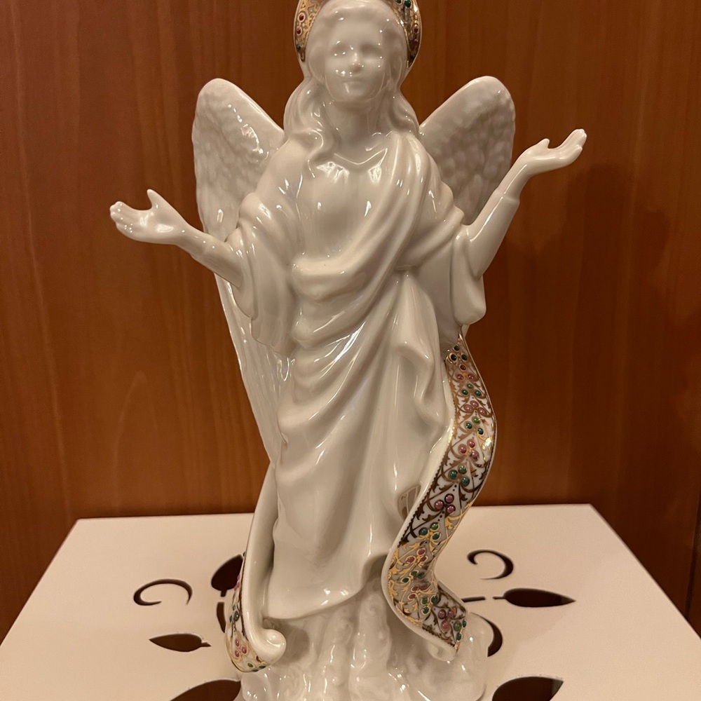Lenox White Porcelain Angel Figurine Base with Jewel Accents